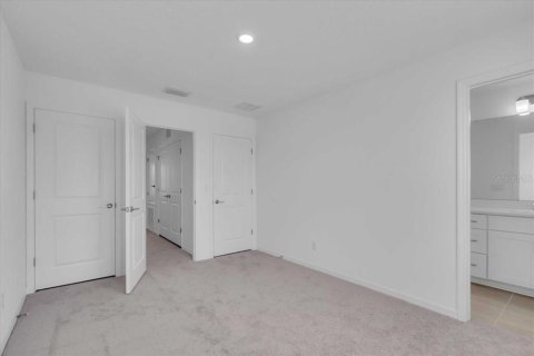 Townhouse in Bradenton, Florida 2 bedrooms, 110.27 sq.m. № 1916341 - photo 14