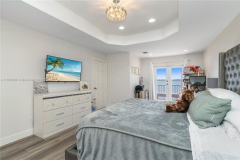Casa en venta en Miramar, Florida, 4 dormitorios, 274.34 m2 № 1855210 - foto 21