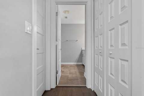 Touwnhouse à vendre à Tampa, Floride: 3 chambres, 195.47 m2 № 2419543 - photo 24