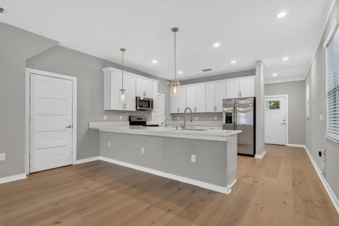 Touwnhouse à vendre à Tampa, Floride: 3 chambres, 195.47 m2 № 2419543 - photo 6