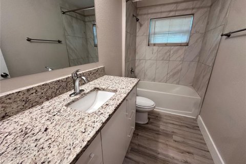 Appartement à louer à Leesburg, Floride: 2 chambres, 65.03 m2 № 2415477 - photo 7
