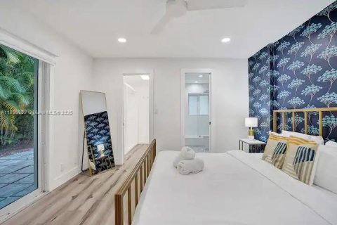 Casa en alquiler en Fort Lauderdale, Florida, 5 dormitorios, 199.28 m2 № 1950655 - foto 17