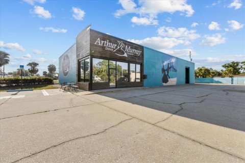 Propiedad comercial en alquiler en Saint Petersburg, Florida № 1759823 - foto 6