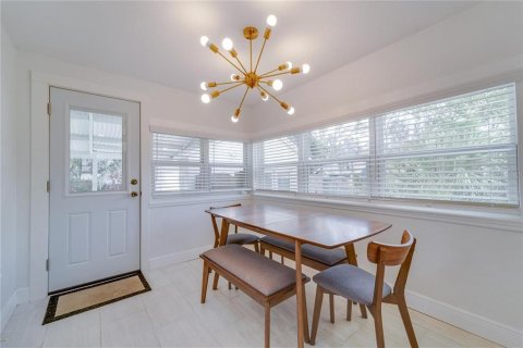 Casa en venta en Orlando, Florida, 4 dormitorios, 131.92 m2 № 2107739 - foto 22