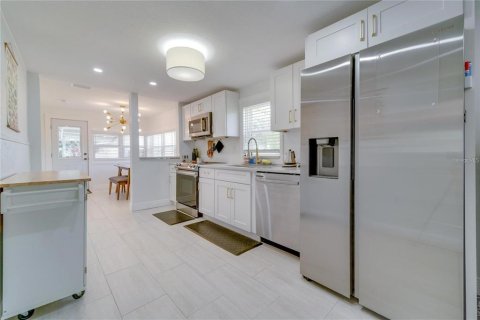 Casa en venta en Orlando, Florida, 4 dormitorios, 131.92 m2 № 2107739 - foto 18