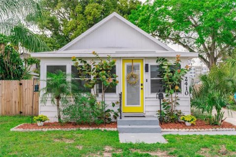 Casa en venta en Orlando, Florida, 4 dormitorios, 131.92 m2 № 2107739 - foto 3