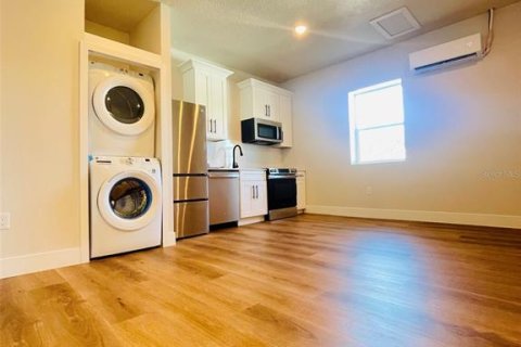 Appartement à louer à Kissimmee, Floride: 1 chambre, 55.74 m2 № 2401019 - photo 6