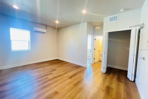 Appartement à louer à Kissimmee, Floride: 1 chambre, 55.74 m2 № 2401019 - photo 10
