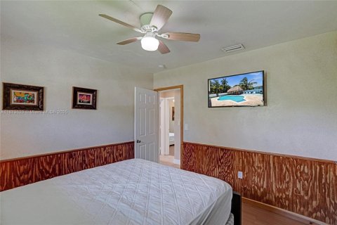 Casa en alquiler en Miami, Florida, 4 dormitorios, 204.38 m2 № 1928808 - foto 28