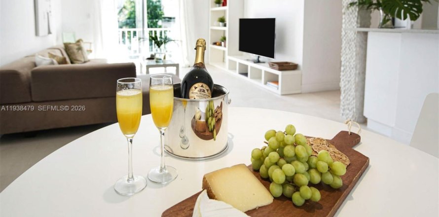 Condo à Miami Beach, Floride, 1 chambre № 1996671