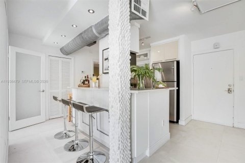 Copropriété à vendre à Miami Beach, Floride: 1 chambre, 69.4 m2 № 1996671 - photo 9