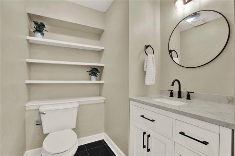 Condo in Tampa, Florida, 2 bedrooms № 2150227 - photo 19