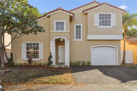 House in Sunrise, Florida 3 bedrooms, 139.73 sq.m. № 1974577 - photo 8