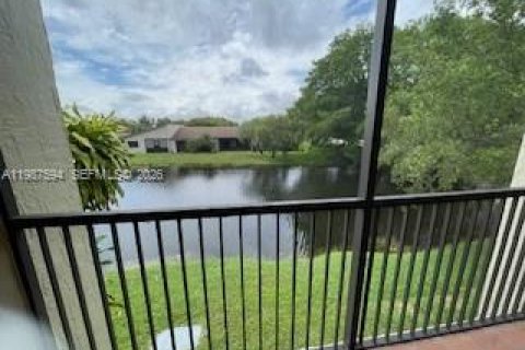 Copropriété à vendre à Weston, Floride: 2 chambres, 114.36 m2 № 2048930 - photo 26