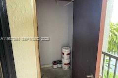 Copropriété à vendre à Weston, Floride: 2 chambres, 114.36 m2 № 2048930 - photo 28