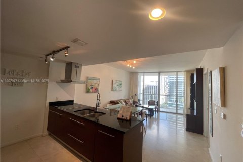 Copropriété à vendre à Miami, Floride: 1 chambre, 73.39 m2 № 1954262 - photo 4
