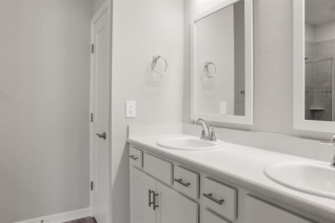 Villa ou maison à vendre à Winter Haven, Floride: 4 chambres, 188.5 m2 № 2139862 - photo 5