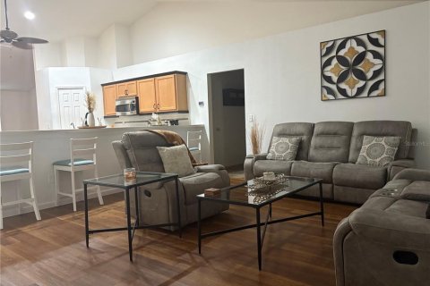 House in Ocala, Florida 4 bedrooms, 203.92 sq.m. № 1916020 - photo 3