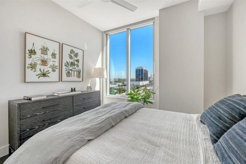 Condominio en venta en Sarasota, Florida, 3 dormitorios, 196.21 m2 № 2136490 - foto 16