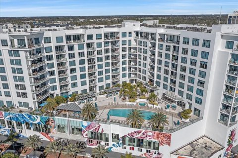 Condominio en venta en Sarasota, Florida, 3 dormitorios, 196.21 m2 № 2136490 - foto 2