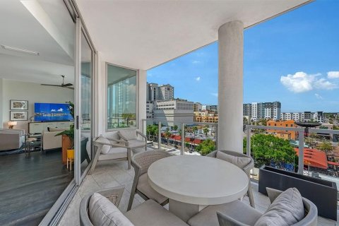 Condo à Sarasota, Floride, 3 chambres  № 2136490