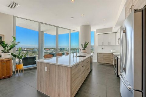 Condominio en venta en Sarasota, Florida, 3 dormitorios, 196.21 m2 № 2136490 - foto 8