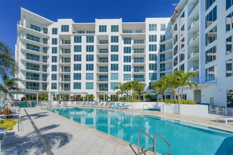 Condominio en venta en Sarasota, Florida, 3 dormitorios, 196.21 m2 № 2136490 - foto 24
