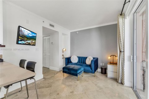 Copropriété à louer à Miami, Floride: 1 chambre, 60.39 m2 № 2152608 - photo 6