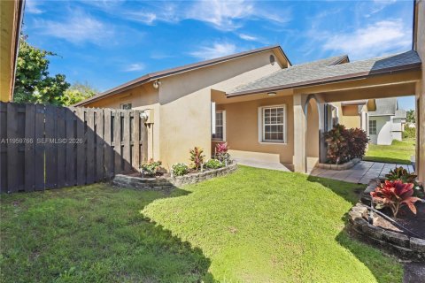 Villa ou maison à vendre à Homestead, Floride: 4 chambres, 138.98 m2 № 2019985 - photo 16