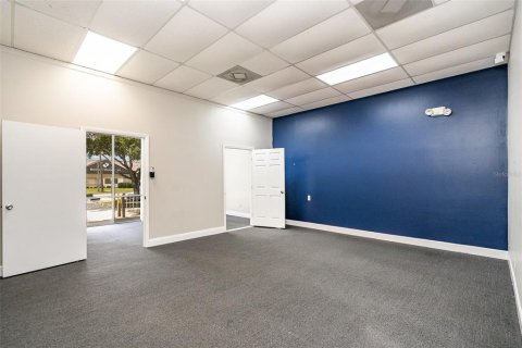 Immobilier commercial à louer à Melbourne, Floride № 1782362 - photo 11