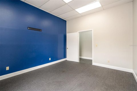 Immobilier commercial à louer à Melbourne, Floride № 1782362 - photo 14