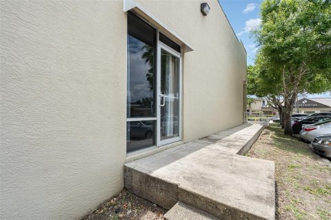 Immobilier commercial à louer à Melbourne, Floride № 1782362 - photo 17