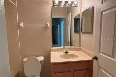 Villa ou maison à louer à Orlando, Floride: 3 chambres, 163.42 m2 № 2203883 - photo 13