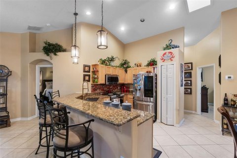 Villa ou maison à vendre à Deltona, Floride: 3 chambres, 172.71 m2 № 1725524 - photo 6