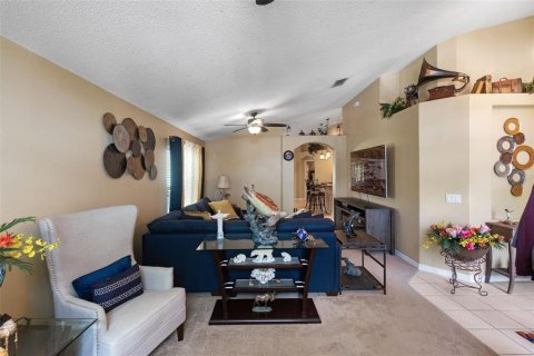 Villa ou maison à vendre à Deltona, Floride: 3 chambres, 172.71 m2 № 1725524 - photo 18