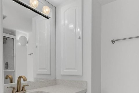 Copropriété à vendre à Highland Beach, Floride: 2 chambres, 102.19 m2 № 2174258 - photo 19