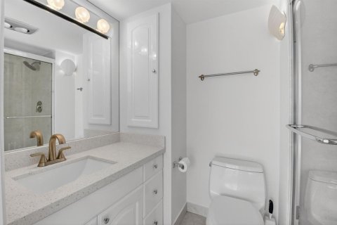 Copropriété à vendre à Highland Beach, Floride: 2 chambres, 102.19 m2 № 2174258 - photo 20