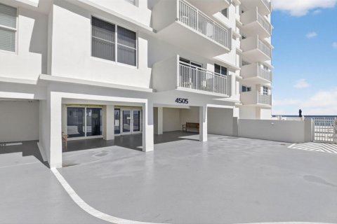 Copropriété à vendre à Highland Beach, Floride: 2 chambres, 102.19 m2 № 2174258 - photo 3