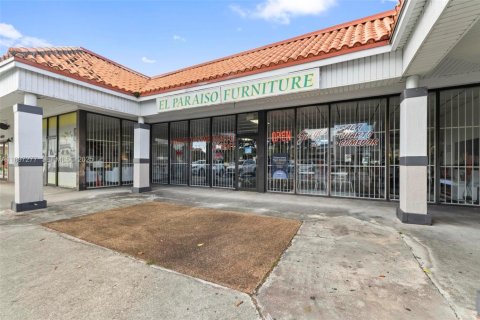 Immobilier commercial à Miami, Floride № 2081543