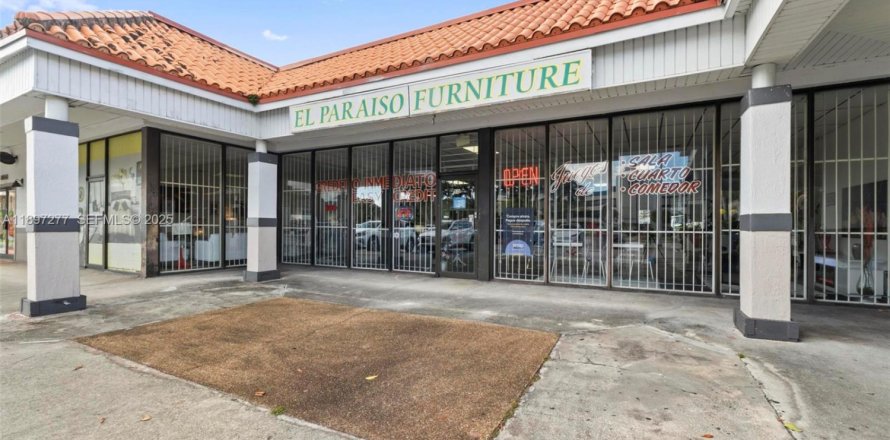 Immobilier commercial à Miami, Floride № 2081543