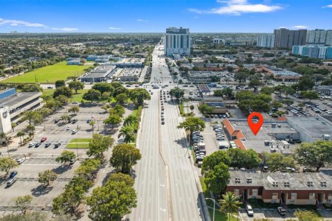 Immobilier commercial à vendre à Miami, Floride № 2081543 - photo 20