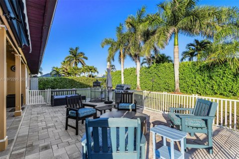 Casa en venta en Cape Coral, Florida, 3 dormitorios, 154.87 m2 № 2033156 - foto 30