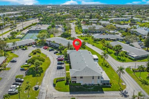 Condo in Delray Beach, Florida, 2 bedrooms  № 1992058 - photo 28