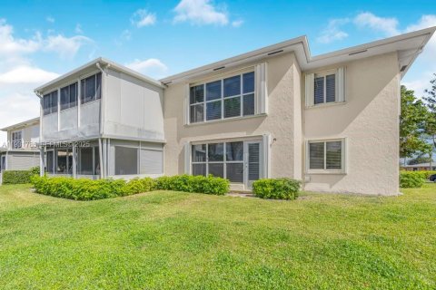 Condo in Delray Beach, Florida, 2 bedrooms  № 1992058 - photo 21