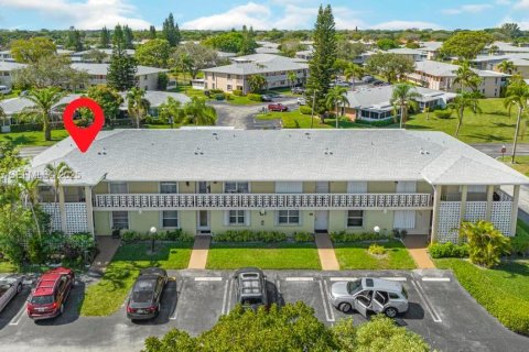 Condo in Delray Beach, Florida, 2 bedrooms  № 1992058 - photo 27