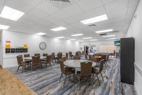 Condo in Delray Beach, Florida, 2 bedrooms  № 1992058 - photo 25