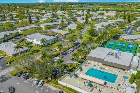 Condo in Delray Beach, Florida, 2 bedrooms  № 1992058 - photo 30