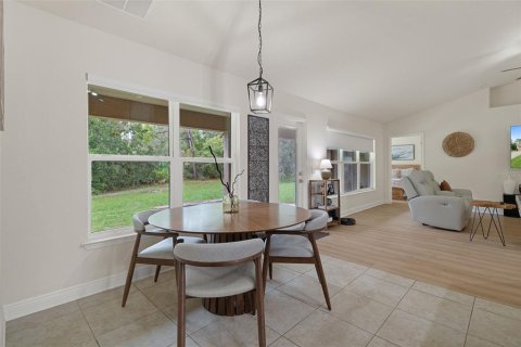 Villa ou maison à vendre à Homosassa, Floride: 4 chambres, 200.67 m2 № 2352435 - photo 19