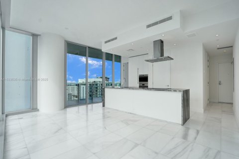 Copropriété à vendre à Miami, Floride: 2 chambres, 88.72 m2 № 2012121 - photo 9