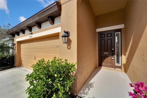 House in Apollo Beach, Florida 4 bedrooms, 192.49 sq.m. № 1812876 - photo 7